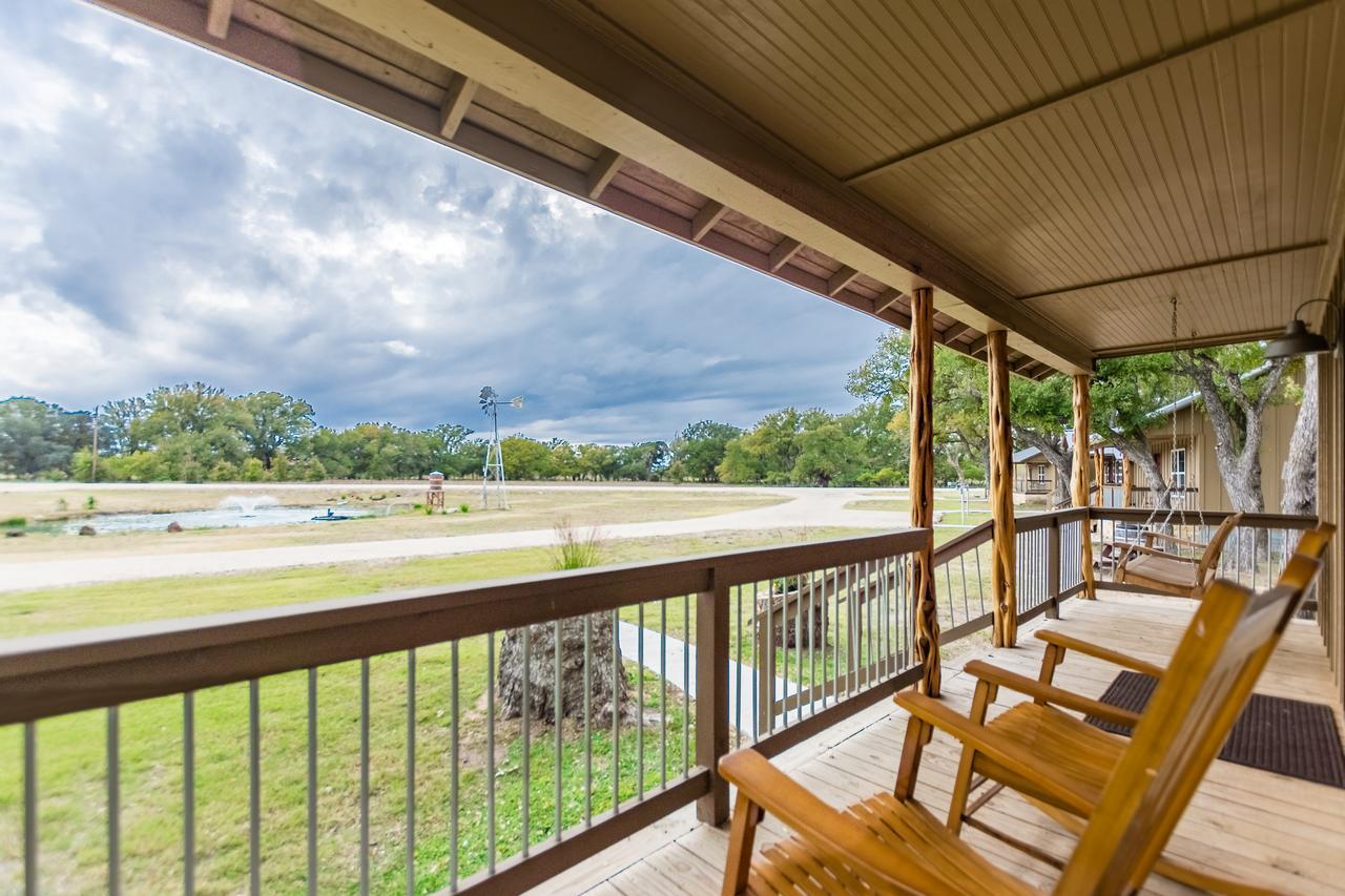 Vineyard Trail Cottages- Adults Only Fredericksburg Cameră foto