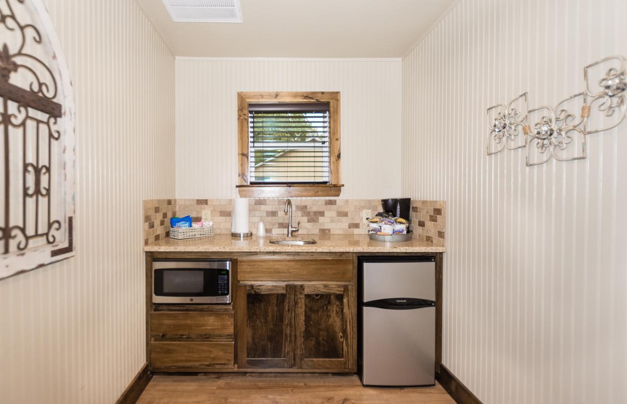Vineyard Trail Cottages- Adults Only Fredericksburg Cameră foto