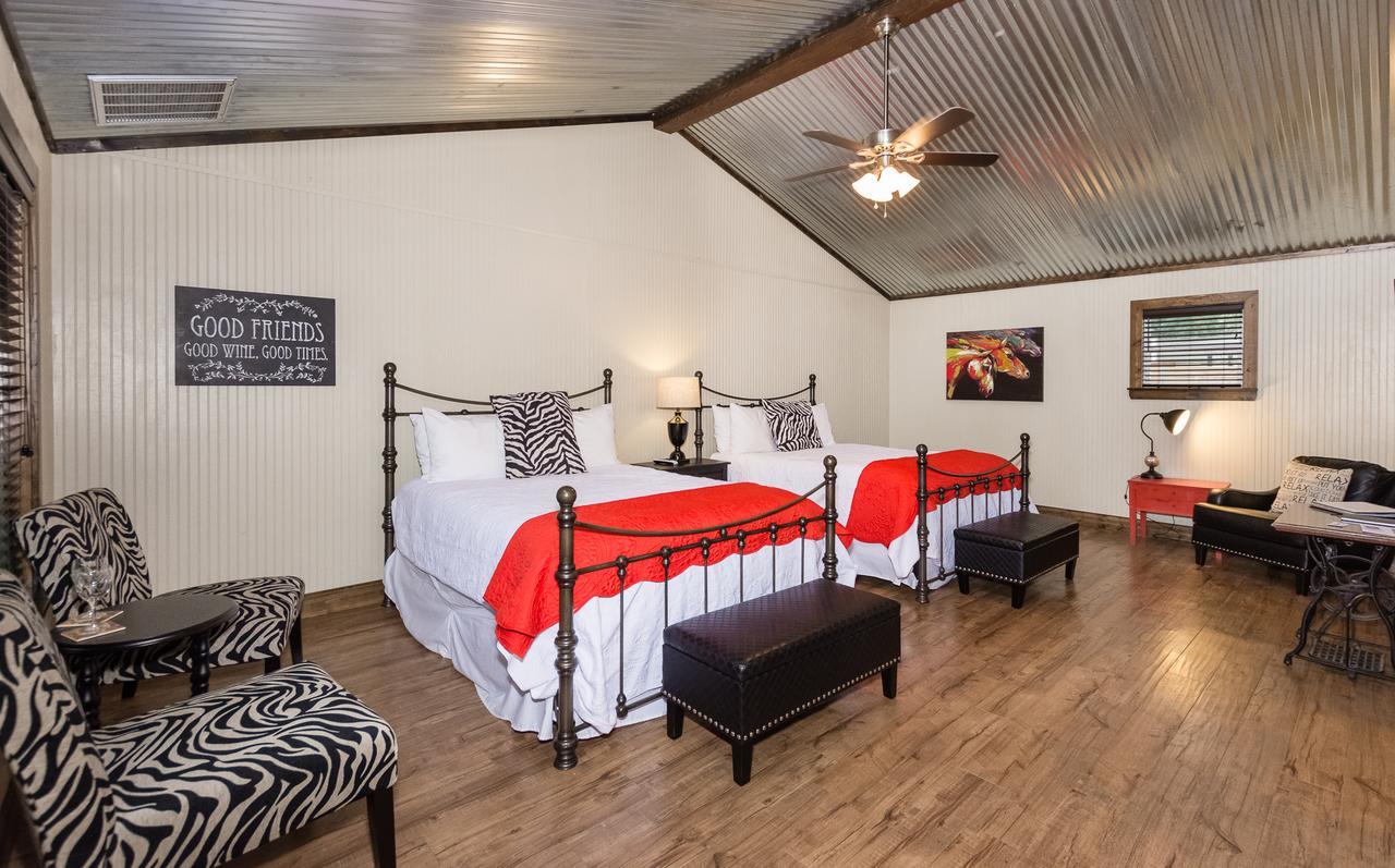 Vineyard Trail Cottages- Adults Only Fredericksburg Cameră foto