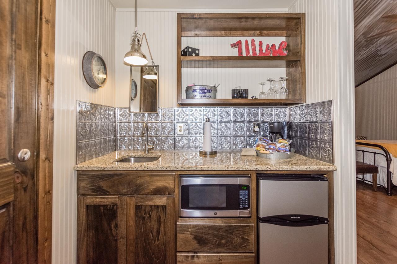 Vineyard Trail Cottages- Adults Only Fredericksburg Cameră foto