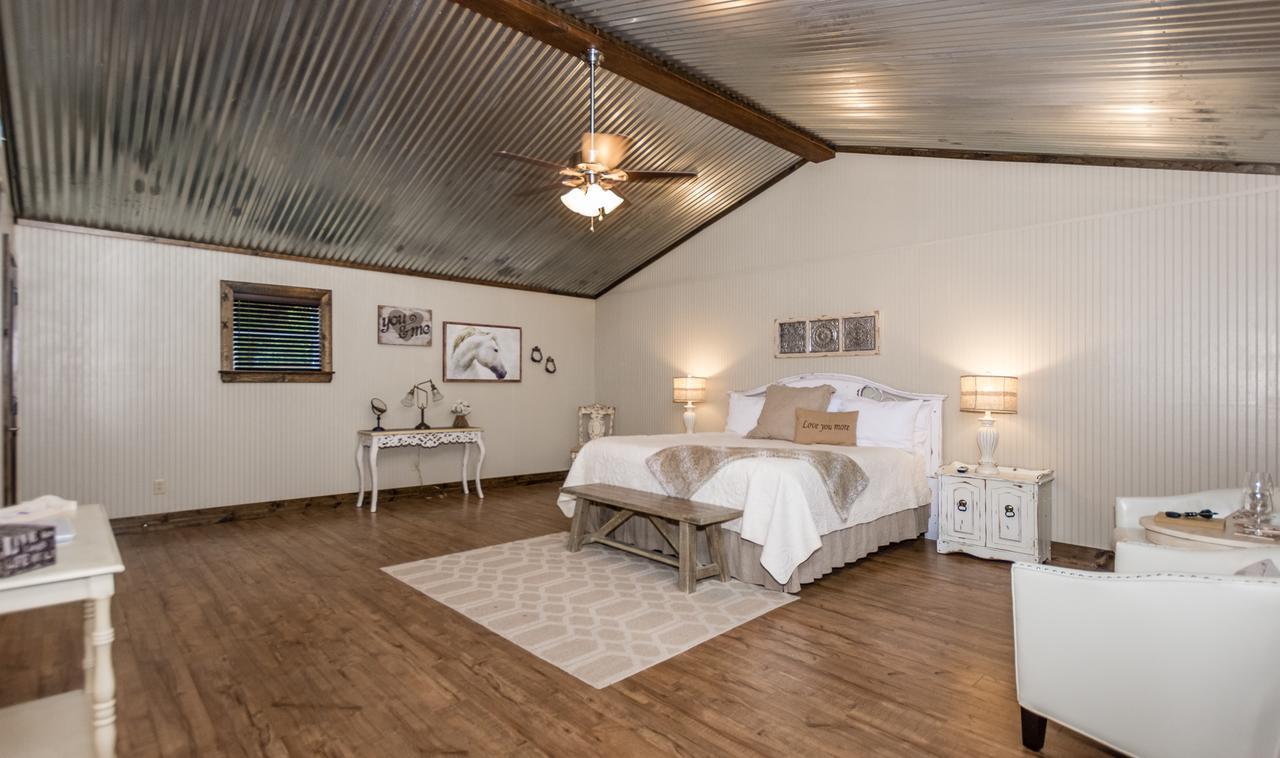 Vineyard Trail Cottages- Adults Only Fredericksburg Cameră foto